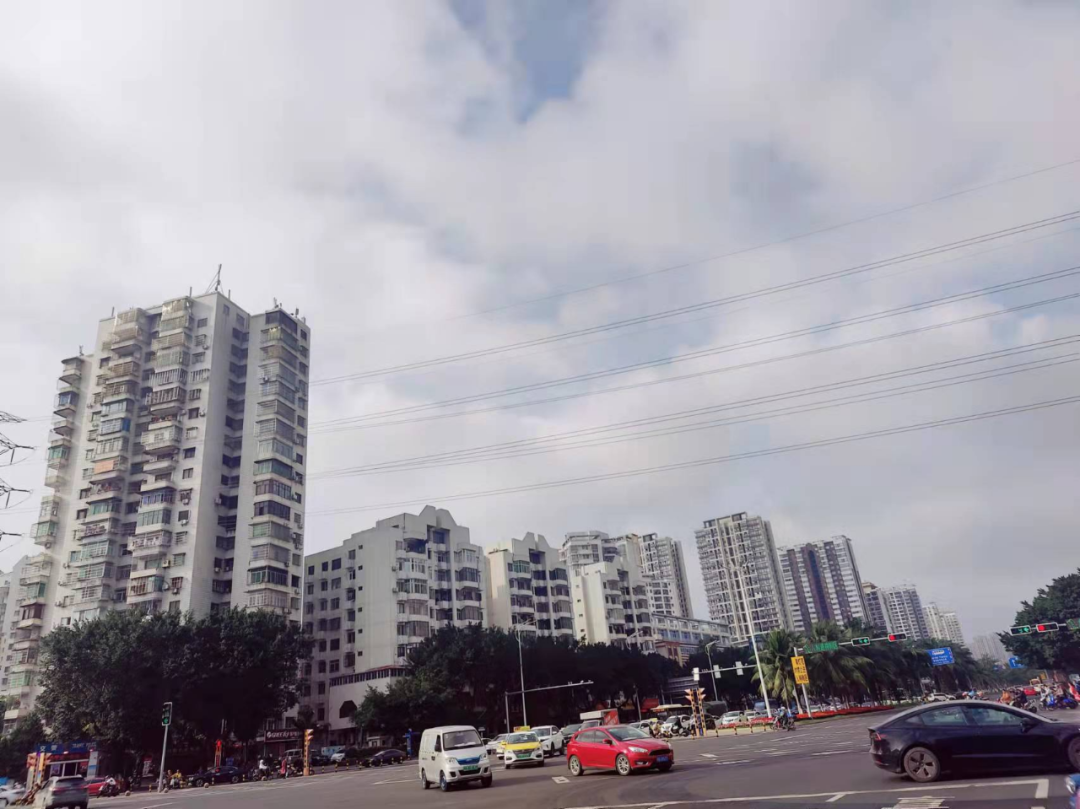 房价涨了一年多的海口楼市：新房供应量锐减，公寓比住宅卖得还贵