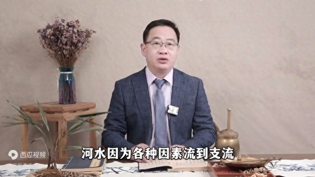 黄褐斑怎样治疗效果好,黄褐斑会自己慢慢淡化吗，面部长黄褐斑，是身体发出的警告